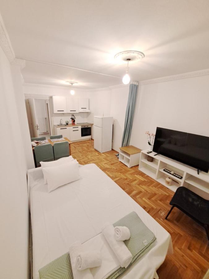 דירות סלוניקי Casa Di Tre מראה חיצוני תמונה