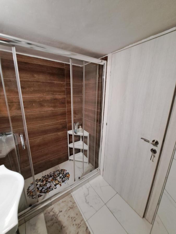 דירות סלוניקי Casa Di Tre מראה חיצוני תמונה